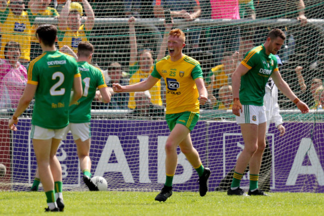 oisin-gallen-celebrates-scoring-a-goal