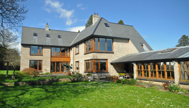 NzVhZDViZjYyNTkxMzE0YzYxMjM3MmY4MTdjODNlMTg2ajZaIGA-zSQDJBA4YQKWaHR0cDovL3MzLWV1LXdlc3QtMS5hbWF6b25hd3MuY29tL21lZGlhbWFzdGVyLXMzZXUvYi81L2I1YjUxYjA2OTVkMjlkN2MxZWI5MWU1MWM2YzczOWExLmpwZ3x8fHx8fDEwNDV4NjAwfHx8fA==