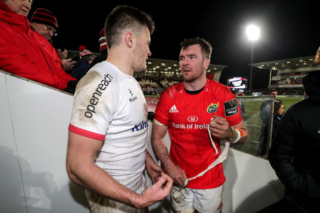 jacob-stockdale-speaks-to-peter-omahony-after-the-game