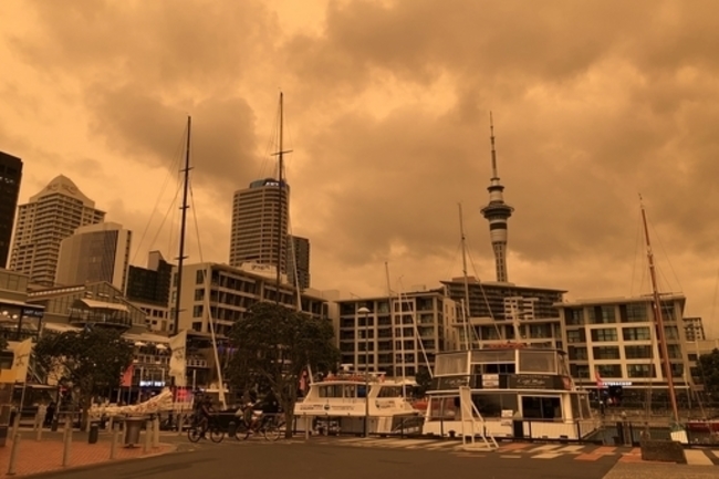 auckland-bushfire-smoke-haze