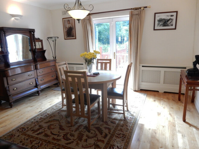 c61707b6aed10ff2be3d8df2ccb7a933