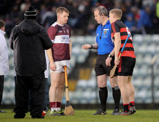 sean-mccormack-with-referee-johnny-murphy-and-philip-mahony