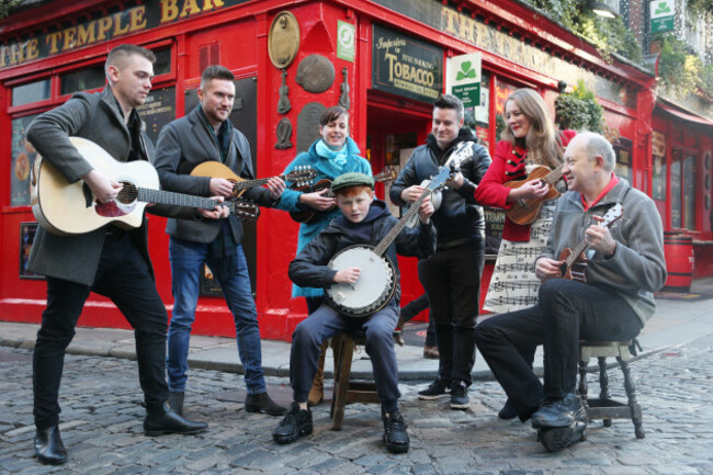 008 NO FEE Temple Bar Tradfest