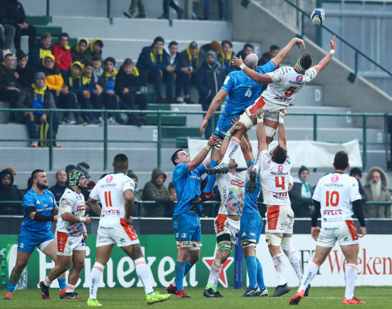 devin-toner-and-eli-snyman-compete-for-a-line-out