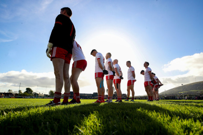 lamh-dherag-players-during-the-national-anthem