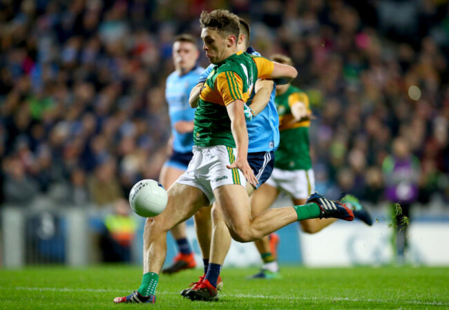 david-clifford-scores-his-sides-opening-goal