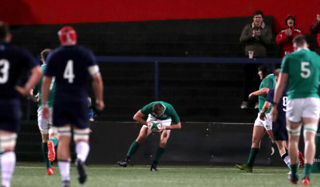 jack-crowley-scores-his-sides-third-try