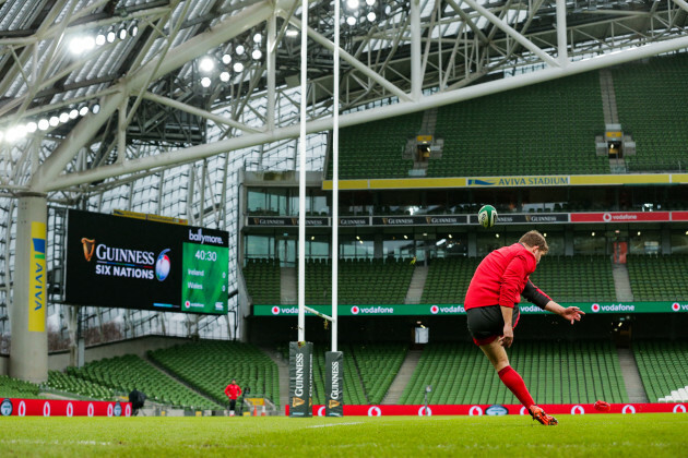 leigh-halfpenny