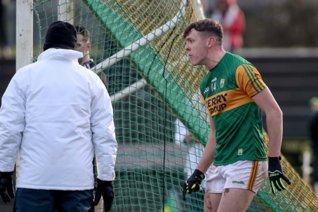 david-clifford-after-been-sent-off