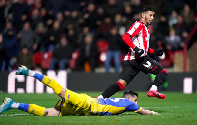 brentford-v-leeds-united-sky-bet-championship-griffin-park