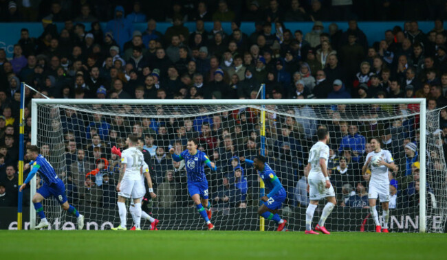 leeds-united-v-wigan-athletic-sky-bet-championship-elland-road