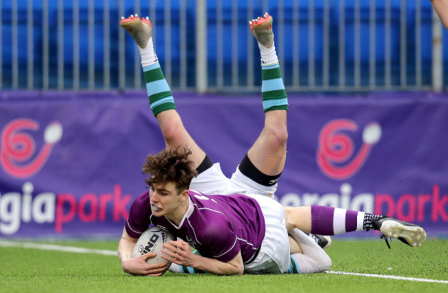 michael-spillane-scores-a-try