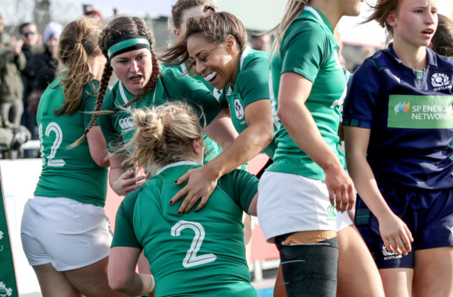 cliodhna-moloney-celebrates-scoring-the-opening-try-with-nichola-fryday-and-sene-naoupu