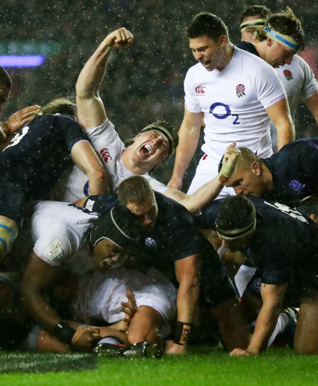 tom-curry-ben-youngs-celebrates-as-ellis-genge-scores-a-try