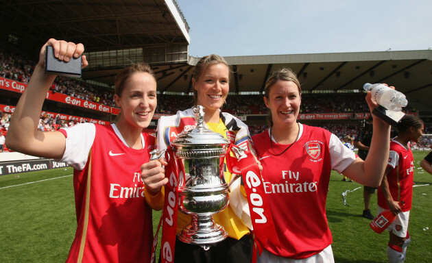 yvonne-tracy-emma-byrne-and-ciara-grant-celebrate-with-the-fa-womens-cup