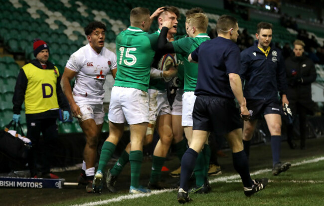 ethan-mcilroy-celebrates-his-try