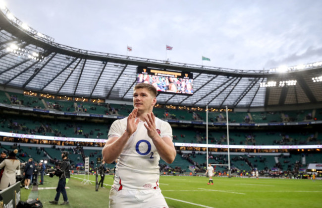 owen-farrell-celebrates-after-the-game