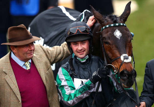 nicky-henderson-and-nico-de-boinville-with-altior-after-winning