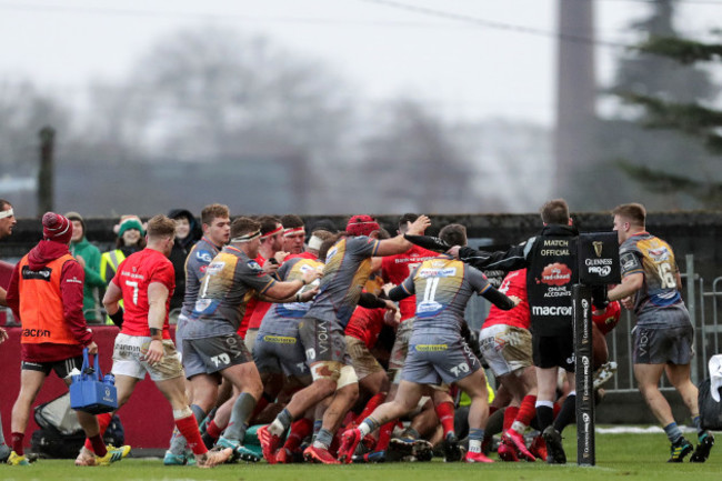 tempers-flare-between-the-sides-during-the-game