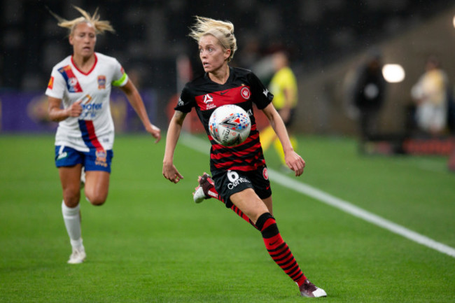 soccer-nov-22-w-league-rd-2-western-sydney-women-v-newcastle-jets-women