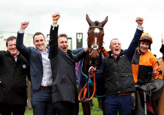 aidan-coleman-henry-de-bromhead-and-members-of-the-one-for-luck-syndicate-celebrate-winning-with-put-the-kettle-on