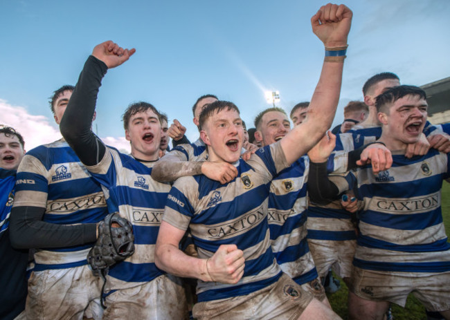 seamus-egan-celebrates-with-his-team