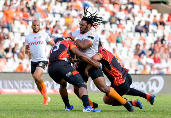 joseph-dweba-tackled-by-sibusiso-sithole-and-jacques-du-toit