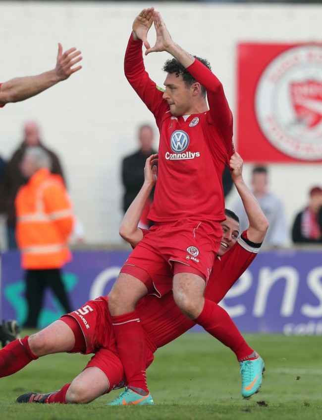 mark-quigley-celebrates-scoring-the-winning-penalty-with-danny-ventre