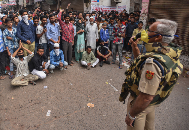 india-shaheen-bagh-protest-site-vacated-by-delhi-police-amid-coronavirus-outbreak