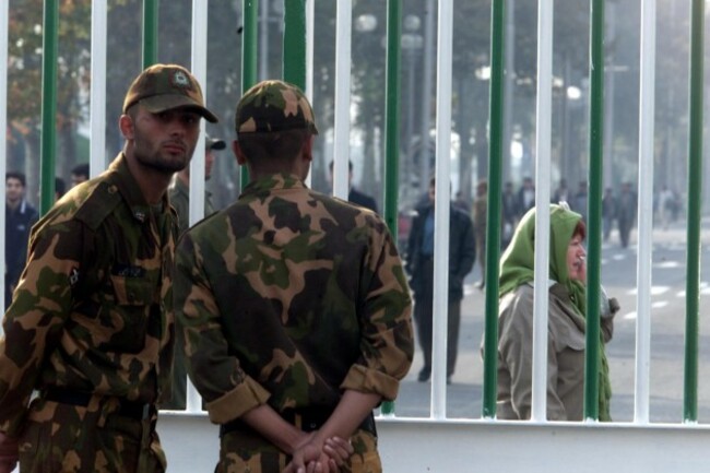 an-female-iranian-fan-digital