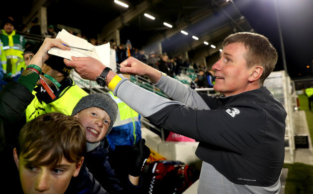 stephen-kenny-with-fans