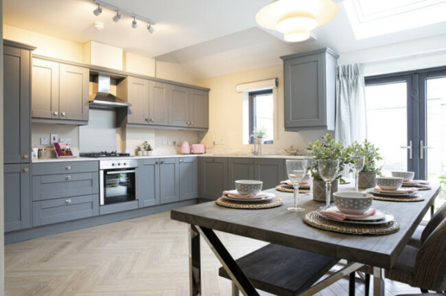 MDA5Y2M3NzYwODlmNmY0YzZlN2MyYTFmOGJmZmVhMGGkSz5BIiCM_jAJIcEa_eyCaHR0cDovL3MzLWV1LXdlc3QtMS5hbWF6b25hd3MuY29tL21lZGlhbWFzdGVyLXMzZXUvYS8yL2EyZmU2YTU1MGVmNTVmNjE5YmM4Y2ZhZTE0Njk1ZDZjLmpwZ3x8fDcwMGx8fHx8fHx8