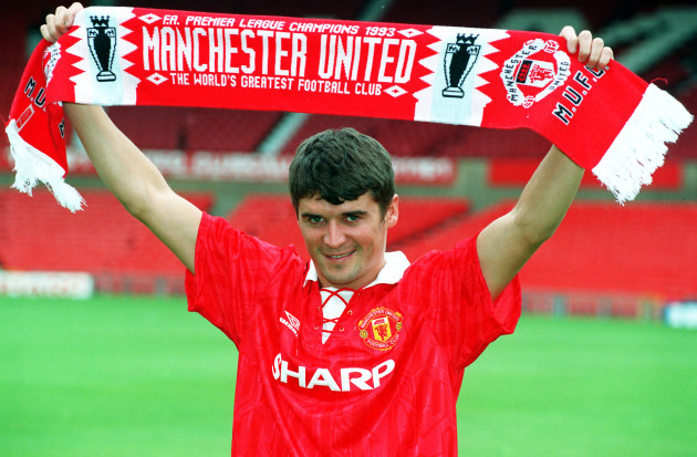 roy-keane-signs-for-united