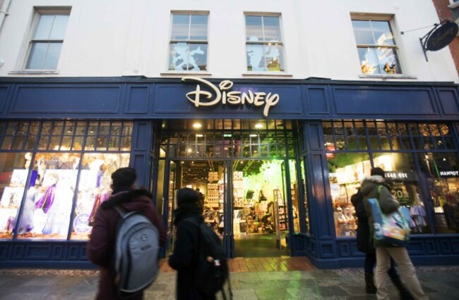 8052 Disney store copy