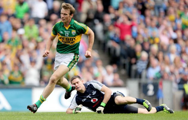 donnchadh-walsh-scores-his-sides-second-goal