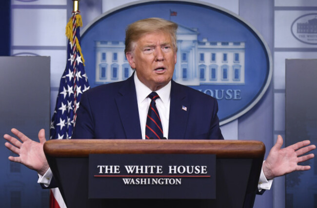 trump-speaks-at-coronavirus-hearing-at-the-white-house