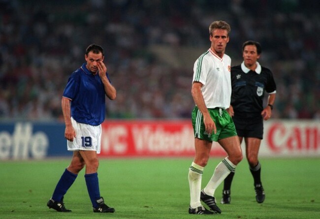 salvatore-schillaci-and-mick-mccarthy-1990