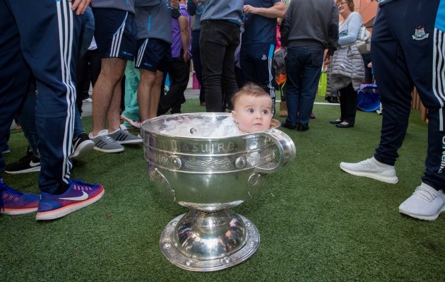 molly-brown-sits-in-the-sam-maguire