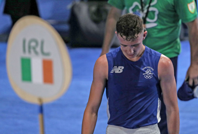 brendan-irvine-dejected-after-his-fight