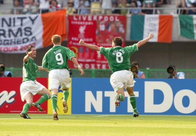 matt-holland-celebrates-162002-digital