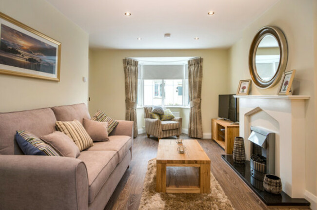 ZTY4YjVlMzhiYWJhZWZkNjVmNDFlYmVjZDNlMmU3ZGLRJ1cHv7c540sUXXE3VwdFaHR0cDovL3MzLWV1LXdlc3QtMS5hbWF6b25hd3MuY29tL21lZGlhbWFzdGVyLXMzZXUvZS9kL2VkNzFjYWRiMmEwYjE1NjljMzNjMDM5NWE0MzgzYWQ3LmpwZ3x8fDcwMGx8fHx8fHx8