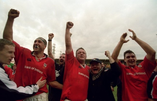 john-langford-mick-galwey-and-david-wallace-celebrate-11121999