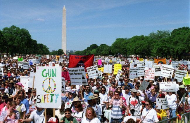 environment-lifestyle-firearms-parental-maternal-protest-march-marchers-moms-mothers