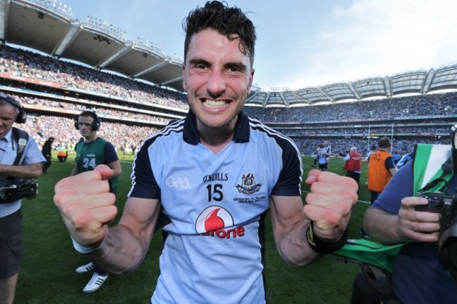 bernard-brogan-celebrates-winning