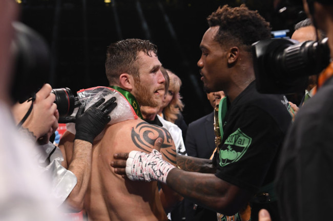 boxing-charlo-vs-hogan