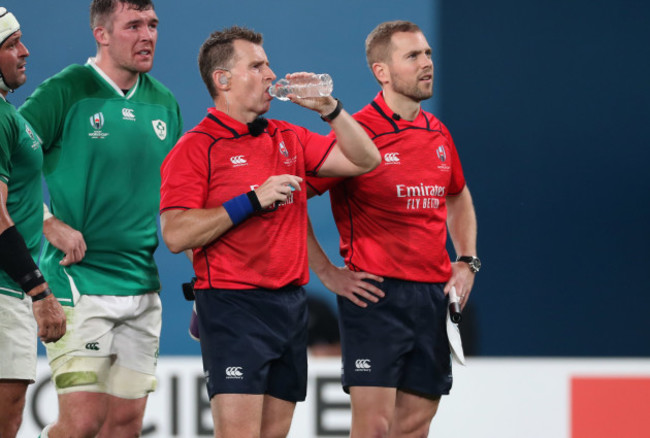 referee-nigel-owens-with-assistant-angus-gardner