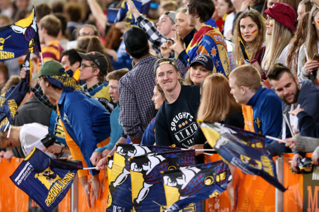 highlanders-supporter-ahead-of-the-game