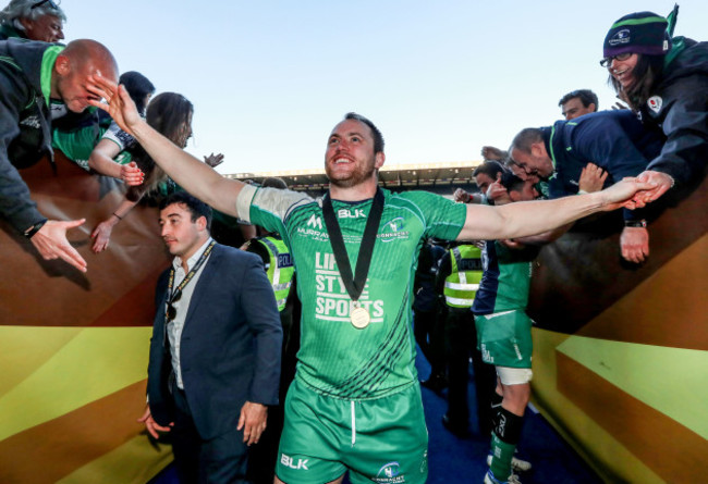 eoin-mckeon-celebrates