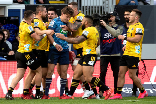 dane-coles-celebrates-his-try-as-beauden-barrett-looks-on-dejected