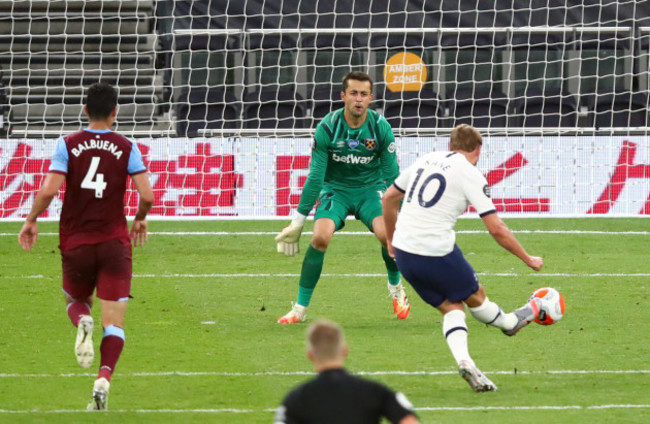 tottenham-hotspur-v-west-ham-united-premier-league-tottenham-hotspur-stadium